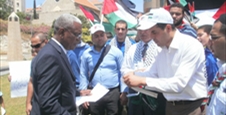 شاهد تلتقي السفير الفلسطيني وتناقش معه أوضاع اللاجئين الفلسطينيين في لبنان
