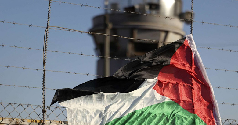 (شاهد):   إجراءات الاحتلال الإسرائيلي في الأراضي الفلسطينية المحتلة   تكريس لنظام الفصل العنصري