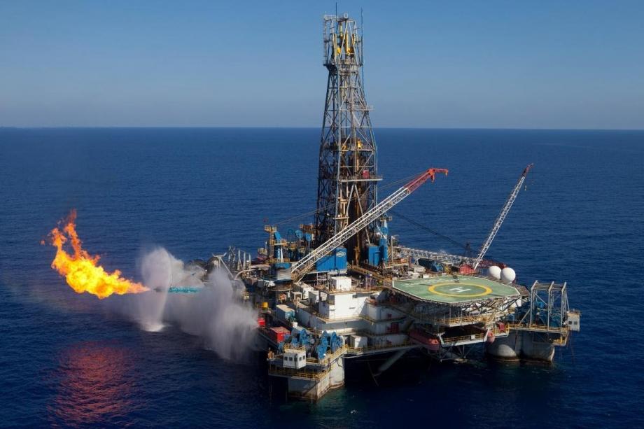 استثمار الغاز في بحر غزة ثغرات قانونية و بنيوية تعيق ضمان حق الفلسطينيين في مواردهم النفطية