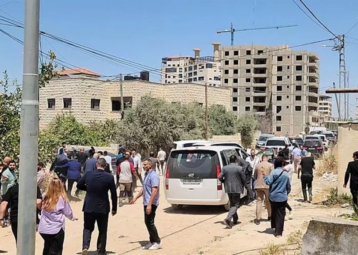 (شاهد): استهداف الدبلوماسيين في جنين:   جريمة إسرائيلية جديدة تؤكد استخفاف الاحتلال بالقانون الدولي