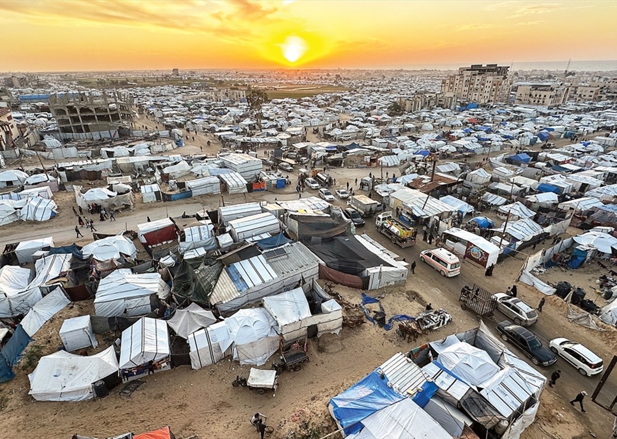 (شاهد) توجّه مذكرة حقوقية عاجلة إلى البعثات الدولية في الأمم المتحدة بشأن إلغاء الاحتلال تراخيص منظمات إنسانية