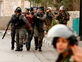 (شاهد) تدين ممارسات قوات الاحتلال تجاه الأطفال