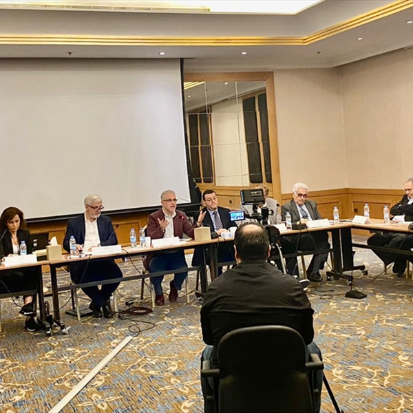 ندوة نظمت بدعوة من جامعة المقاصد ومن مركز الدراسات العربية والشرق أوسطية في الجامعة الأميركية