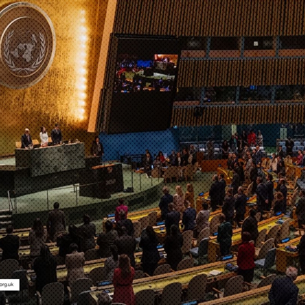 (شاهد) توجّه مذكرة قانونية إلى محكمة العدل الدولية وتطالب بتنحية نائب رئيس المحكمة عن مهامها عقب تصريحاتها المنحازة لإسرائيل