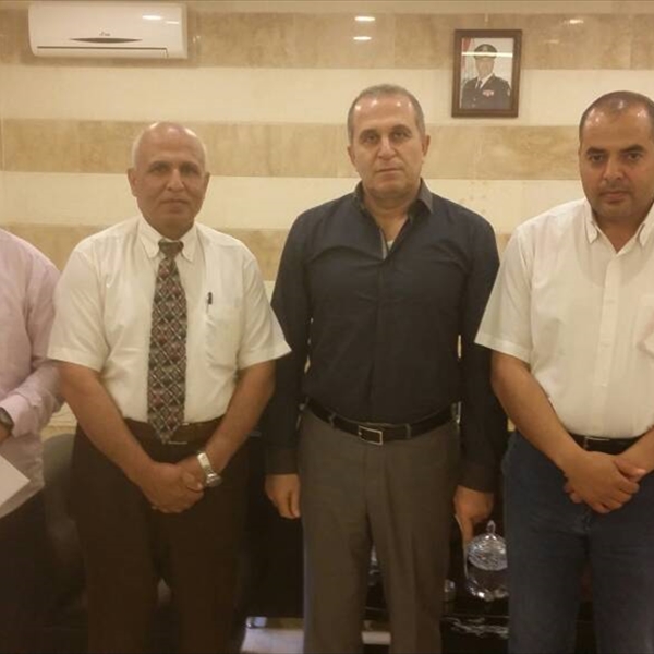 (شاهد) تلتقي قيادة مخابرات الجيش اللبناني في منطقة الجنوب