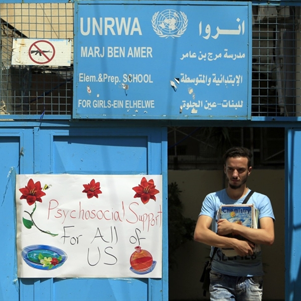 (شاهد): مع بداية العام الدراسي الجديد لا خطط تعليمية تتماشى مع تحديات الأزمة التي يمر بها لبنان  ودعوة لإعلان حالة طوارئ تربوية