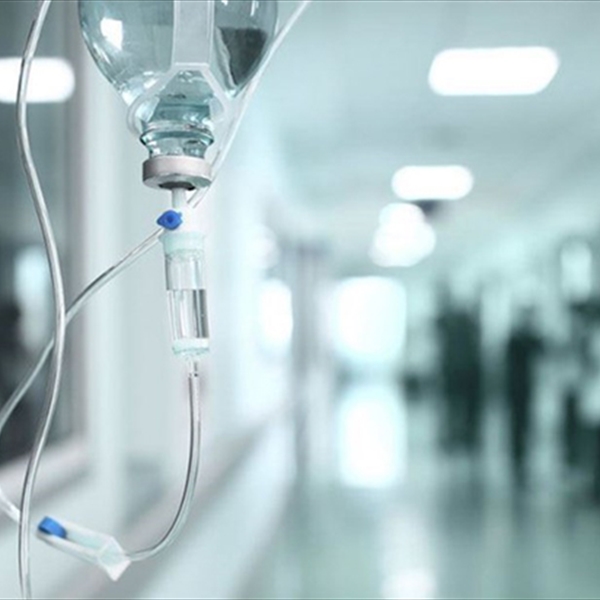 أصحاب الأمراض المستعصية من اللاجئين الفلسطينيين في لبنان  حين لا تتوفر لهم الأدوية اللازمة