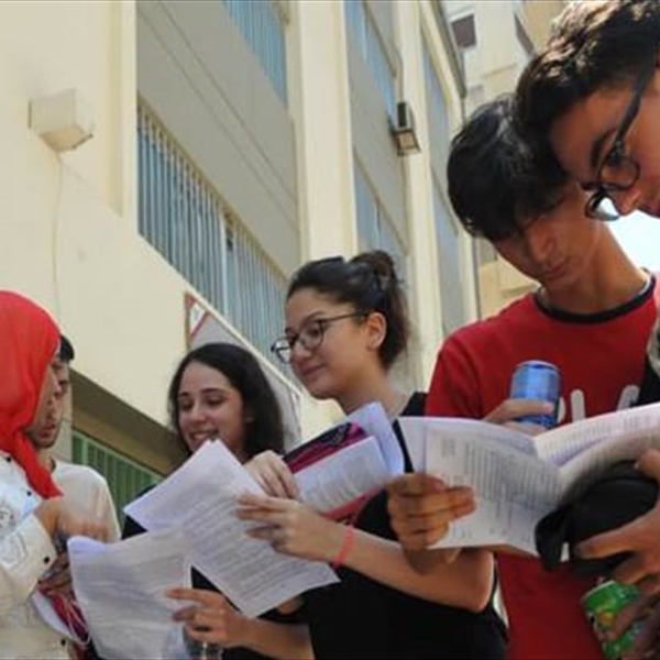 (شاهد) في دراسة ميدانية حول أسباب نتائج امتحانات البريفيه لدى مدارس الأونروا:  خطة قسم التربية والتعليم غير فعالة أفقدها القدرة على السيطرة والمتابعة  