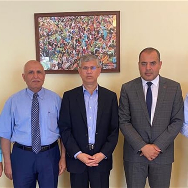 السفير الباكستاني في لبنان يستقبل وفدا من (شاهد)  ويؤكد على موقف باكستان الثابت تجاه القضية الفلسطينية