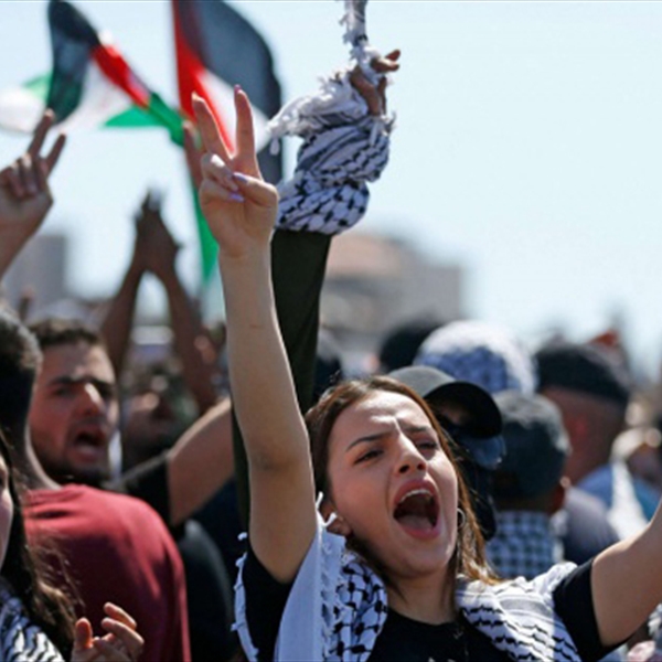 في اليوم العالمي للاجئين  (شاهد) تطالب المجتمع الدولي بتوفير الحياة الكريمة للاجئين الفلسطينيين  لحين عودتهم الى ديارهم وفق القوانين الدولية