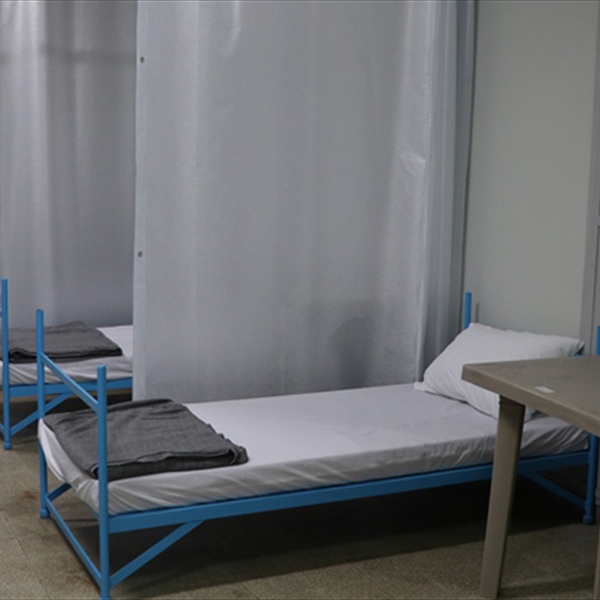 (شاهد) في تقرير حقوقي استمرار إغلاق المنامات الداخلية لطلاب كلية سبلين سياسة  ممنهجة لتقليص خدمات الأونروا   ودعوة لإعادة فتحها مع المرافق الملحقة بها