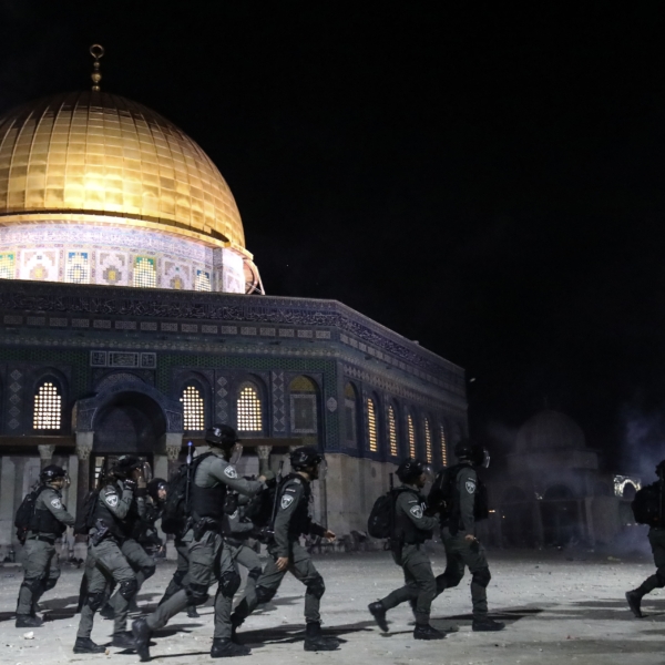 (شاهد) تُرسِل مذكرات عاجلة إلى جهات أممية تدعو فيها إلى حماية المعتكفين في المسجد الأقصى وضمان حقهم في ممارسة شعائرهم الدينية