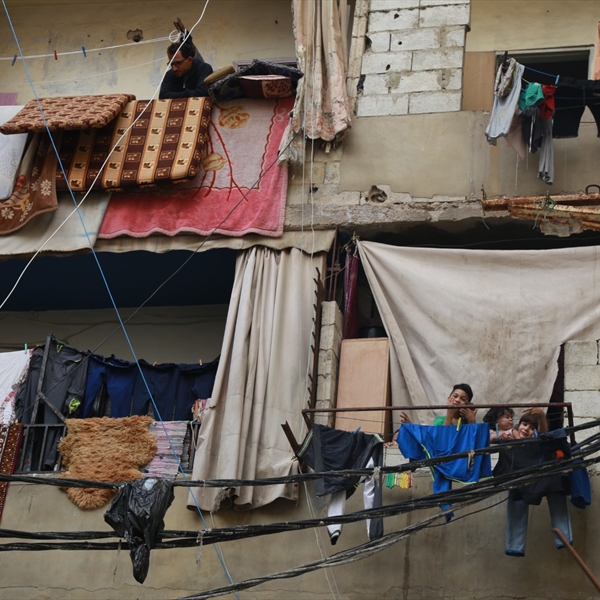 أزمة البطالة تنهش النسيج المجتمعي في  المخيمات والتجمعات الفلسطينية في لبنان  (تقرير حقوقي)   