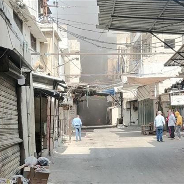 (شاهد): أسبوع على حرمان سكان مخيم عين الحلوة من خدمات الأونروا وممارسة حياتهم بشكل طبيعي بسبب الأحداث الأمنية ودعوة للتحلي بالمسؤولية الوطنية والأخلاقية