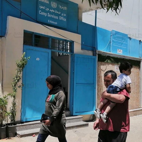 "فرص عمل وأمل جديد : مشروع المال مقابل العمل لوكالة الأونروا في لبنان"