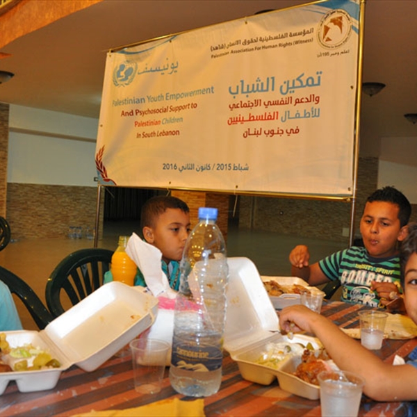 شاهد تقيم سلسلة ورش تدريبية ومحاضرات حقوقية في منطقة صور