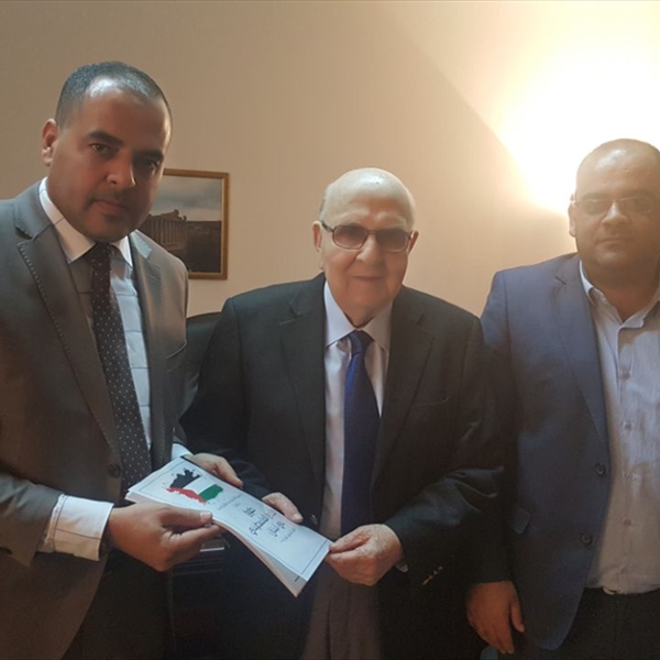  لقاء مع سفير جامعة الدول العربية