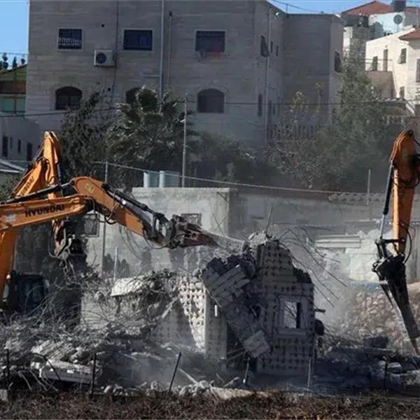 (شاهد): هدم 25 بناية في مخيم نور شمس جريمة تهجير قسري تهدف إلى إنهاء المخيم وشطب صفة اللجوء