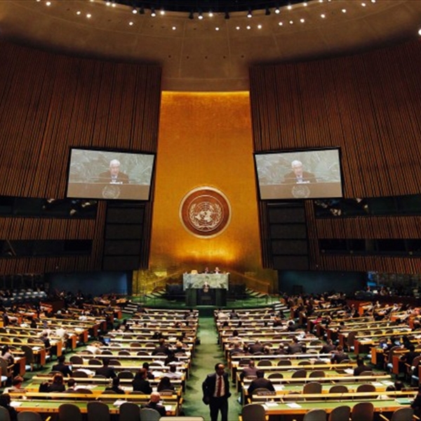 "الأمم" تعتمد بأغلبية ساحقة قرارات تتعلق بفلسطين و"الأونروا"