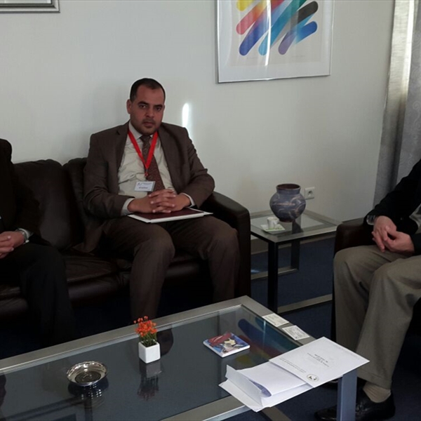 في إطار حشد الدعم الدولي لقضية اللاجئين وثني الأونروا عن قراراتها التقليصية  (شاهد) تدعو الحكومة اليابانية إلى التدخل العاجل