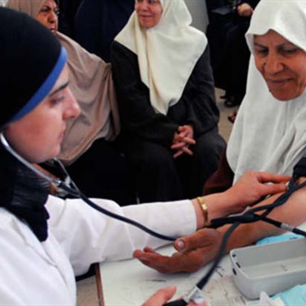    في يوم الممرض العالمي (شاهد): تهنئ الممرض الفلسطيني، وتدعو إلى مزيد من الخطوات لإنصافه في لبنان