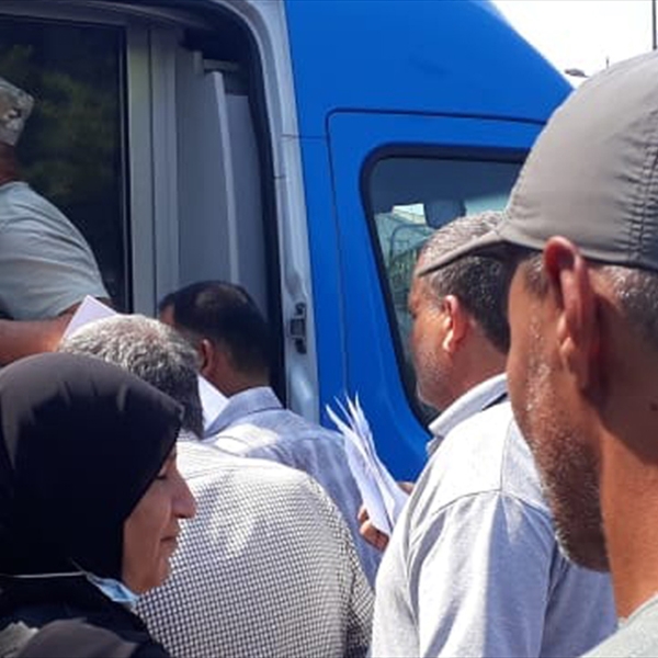 (شاهد)  تدعو وكالة الأونروا  لتنظيم  عملية توزيع المساعدات على اللآجئين الفلسطينيين في لبنان بشكل أفضل