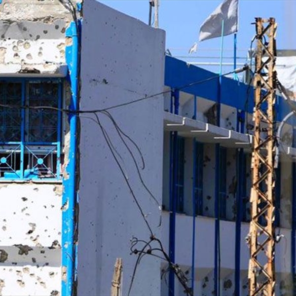 (شاهد): تسليم مدارس مخيم عين الحلوة: خطوة إيجابية نحو ضمان حق التعليم وحماية البنية التحتية المدنية