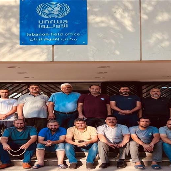 (شاهد): إدارة التعليم في الأونروا تهدد المعلمين بسبب ممارسة حقهم في حرية التعبير  ودعوة للعودة فوراً عن هذا القرار لمخالفته للقوانين والأعراف الدولية