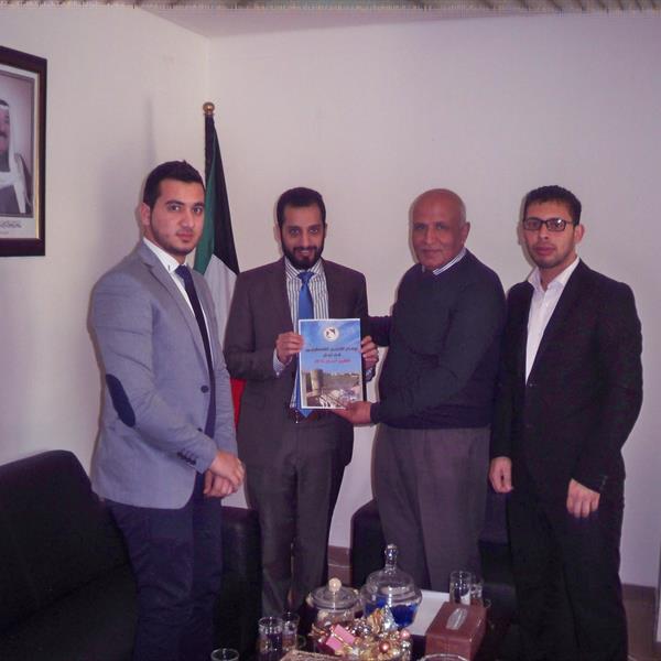 (شاهد) تطالب الكويت بفتح أسواق العمل أمام الكفاءات الفلسطينية