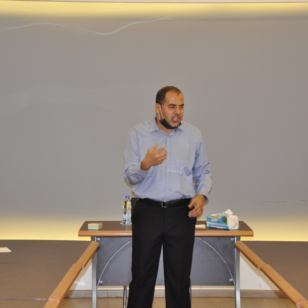 الحنفي خلال ندوة قانونية: هدم منازل المقدسيين سياسة إسرائيلية ممنهجة تخالف قواعد القانون الدولي الإنساني