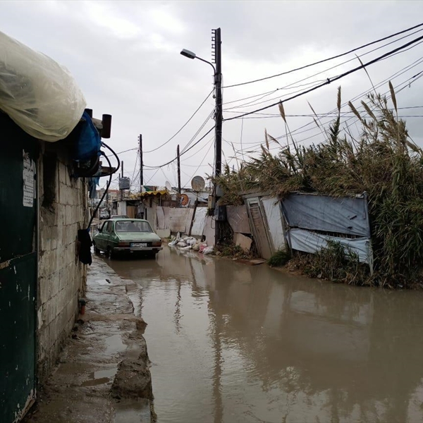 حارة التنك شمال لبنان  الإنسانية لم تمر من هناك